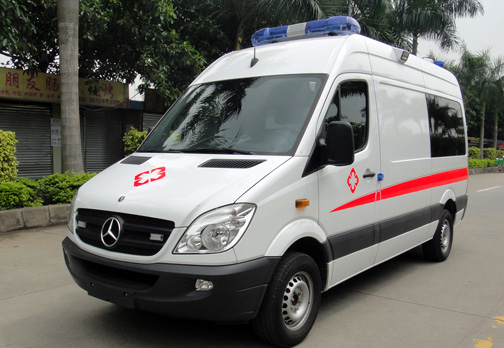 醫(yī)療救護(hù)車(chē)